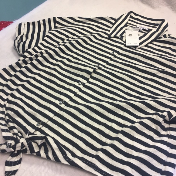 NWT women’s top Splendid medium - Picture 3 of 5